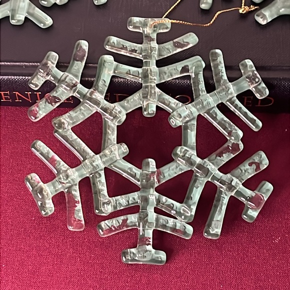 Restoration Hardware Glass 12 Point Winter Blue Snowflake Rare Ornaments Set 3 - Picture 2 of 6